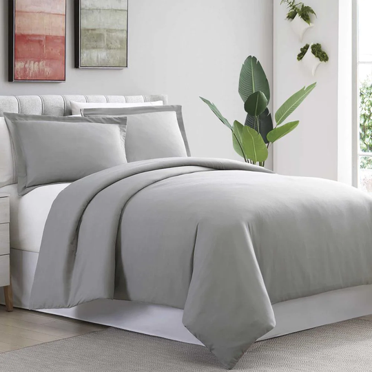 Amrapur Overseas Ultra Plush Solid Duvet Gray Abstract Reversible Queen Duvet (Blend with Polyester Fill) | 3D100MFE-GRY-QN