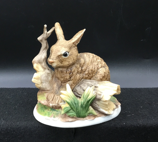 Homco Rabbit Figurine 1411