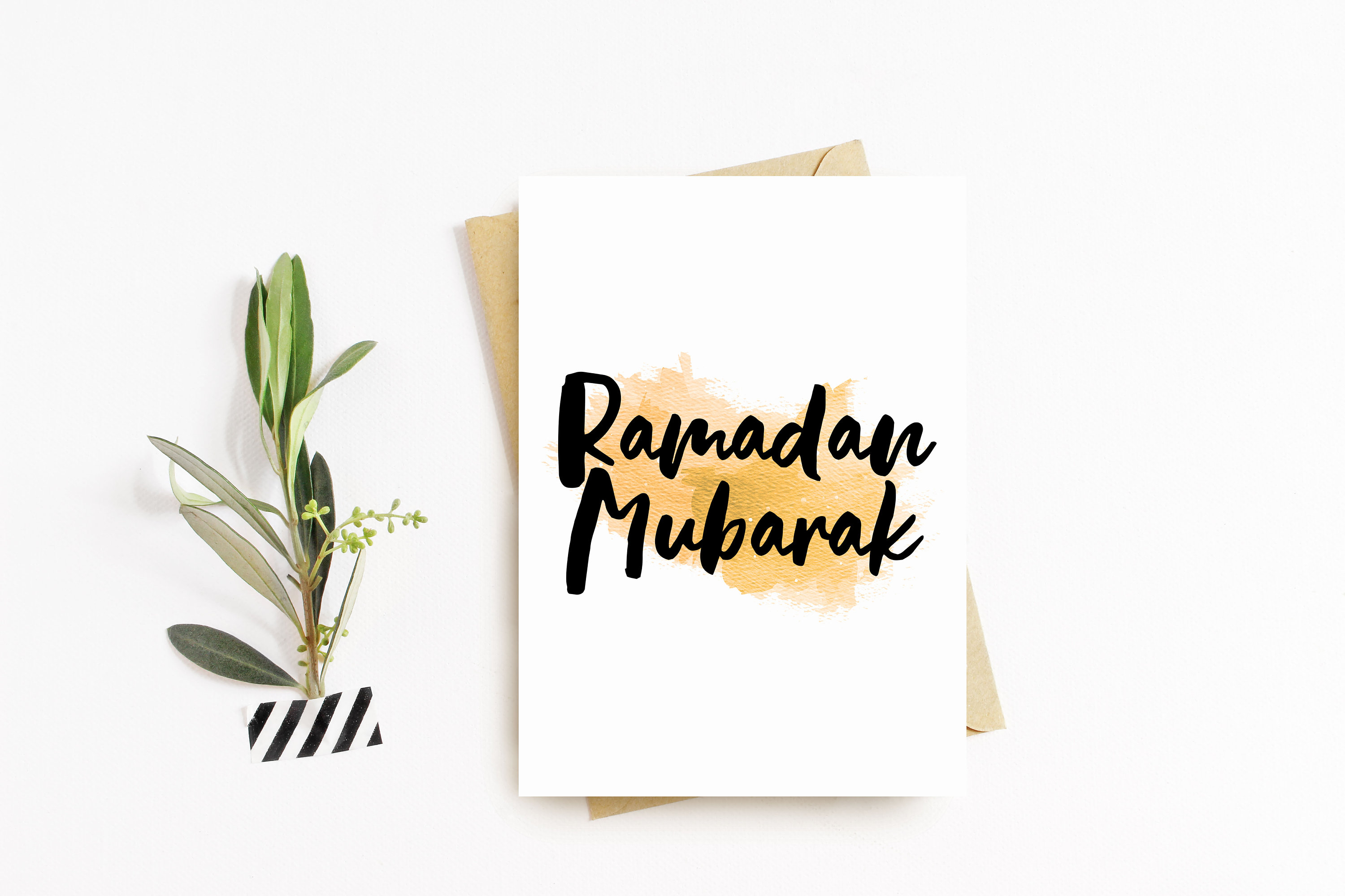 Ramadan Mubarak Greetings Card. Personalised Customizable Card