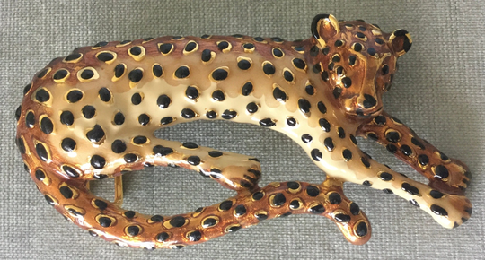 Big Mimi Di N Signed Enameled Leopard Cheetah Belt Buckle Gold Metal Vintage Designer Runway Couture Safari Chic Animal Figural Brown Black