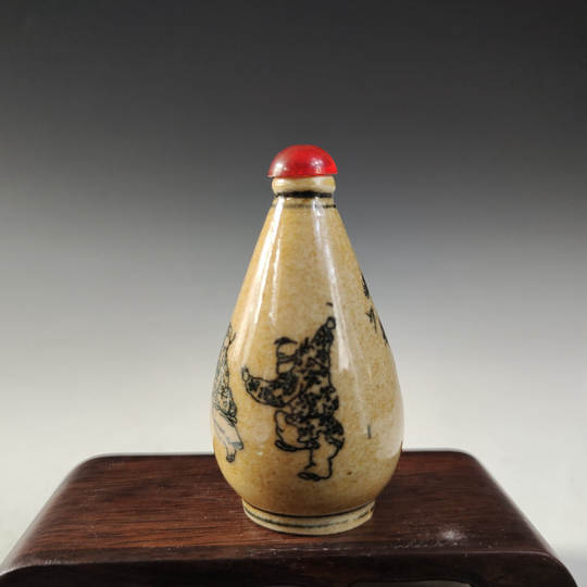 Collection Of Chinese Ceramic Snuff Bottles Hand-Painted Children's Play Pattern002