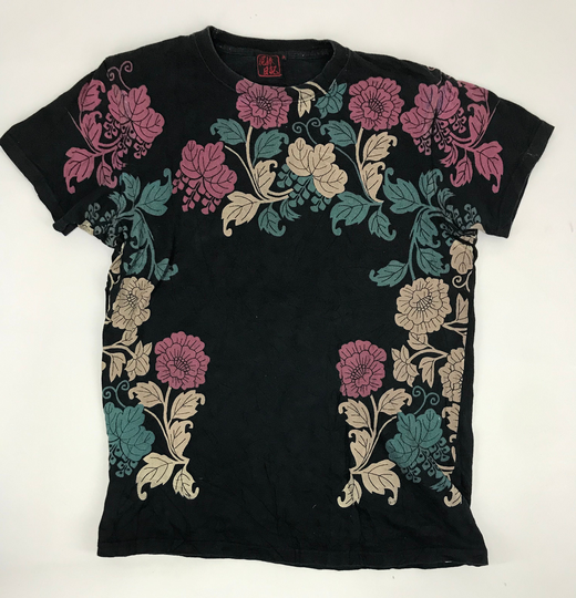 Vintage Floral Design All Over Printed Japanese Brand Tee T-Shirt Inspired Designer Unisex Wear Streetwear Fits Size L Xl I640