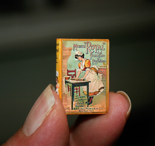 Dollhouse Miniatures "Old Style Cook Book " - Artisan Handmade Miniature in 12Th Scale. From Cosediunaltromondo Italy