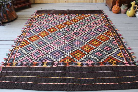 5'0"x6'7"Ft Vintage Bohemian Kilim, Handwoven Wool Kilim Rug, Ethnic Mut Area Rug