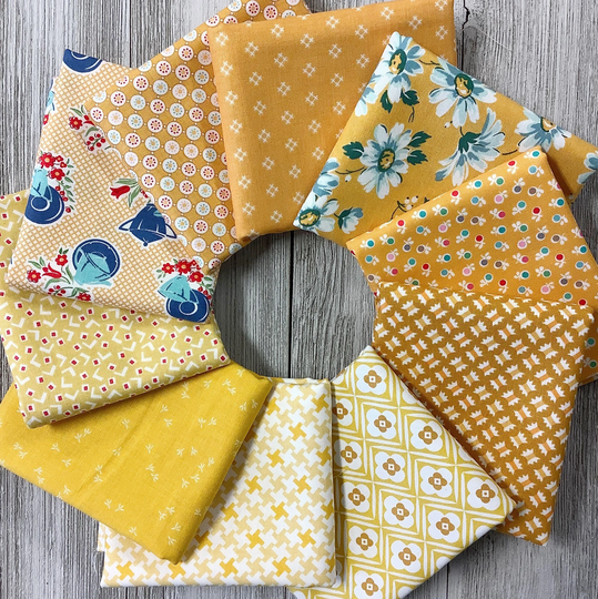 Lori Holt Riley Blake Fat Quarter Bundle 10 Yellow Vintage Floral