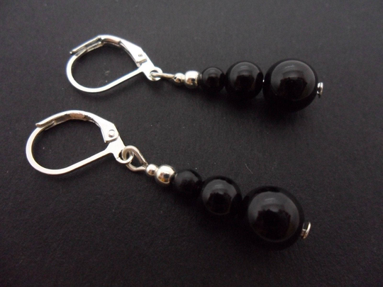 A Pair Of Pretty Hand Made Tibetan Silver & Black Onyx Bead Dangly Leverback Hook Earrings. New