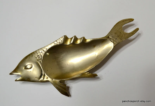Vintage Brass Fish Ashtray Swimming Carp Trinket Dish Lake Beach House Decor Tobacciana Collectible Panchosporch