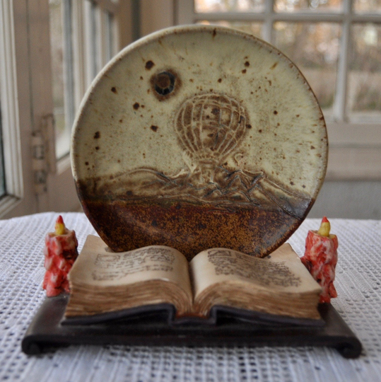 Hot Air Balloon Pottery Dish/Vintage Art Decorative Plate/steampunk Decor