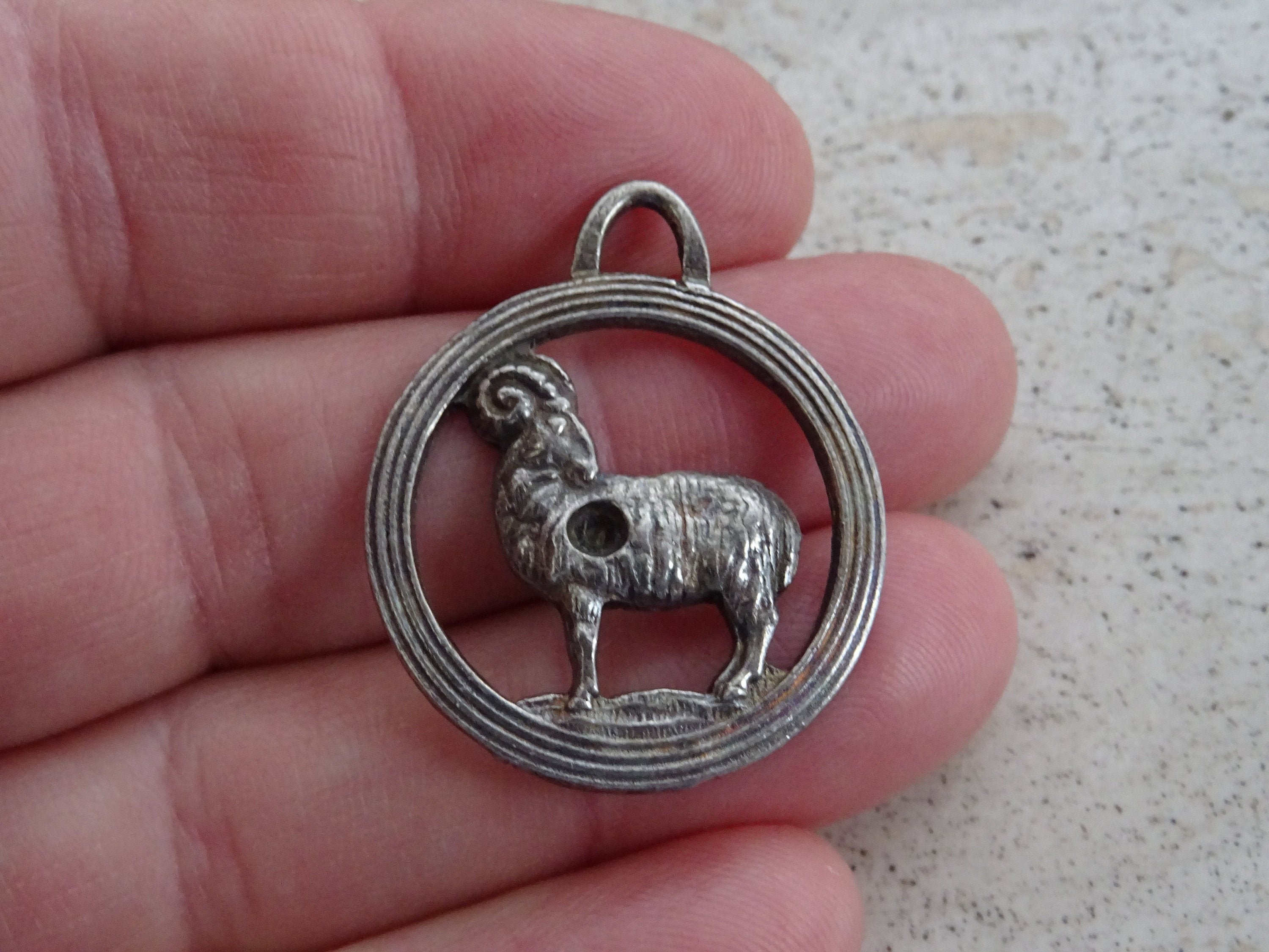 Vintage Silver Plated Zodiac Constellation Medal Pendant Charm Medallion Sign Of Aries. | Ram C 4 7