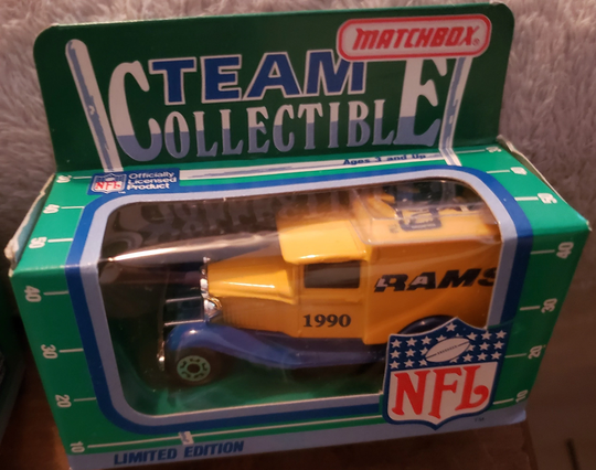 Matchbox 1990 Los Angeles Rams Model A Ford
