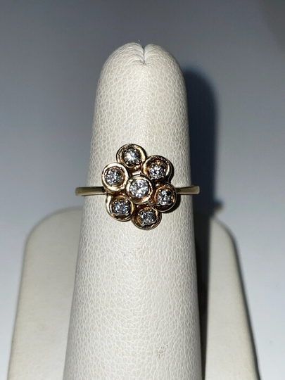 Vintage Diamond Cluster Flower Ring Size 6.75