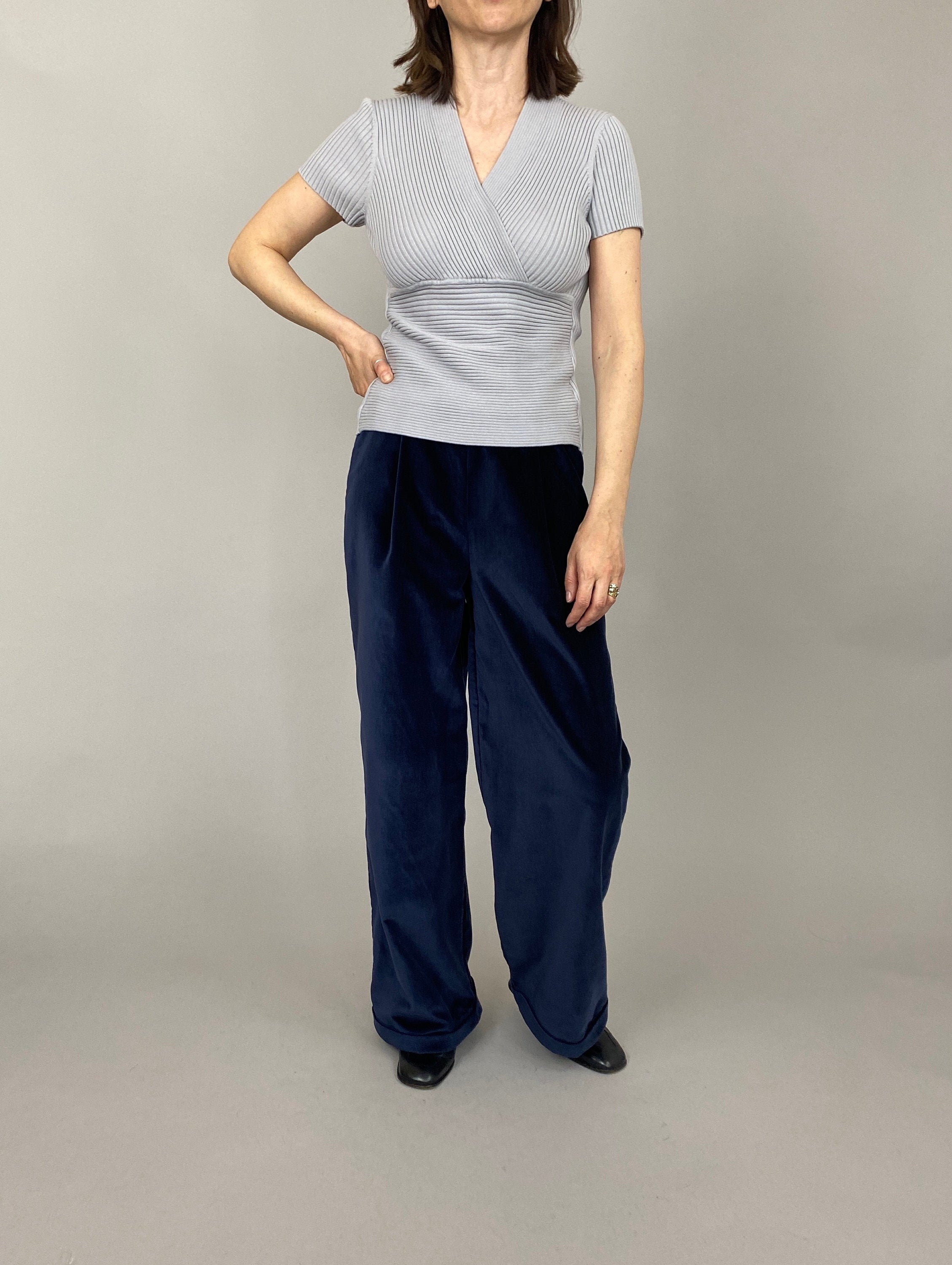 Vintage Silk Blend V-Neck T-Shirt Size Xs - S | Grey Ribbed Top Ftv874