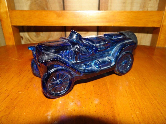 Vintage Avon Collectors Car Decanter