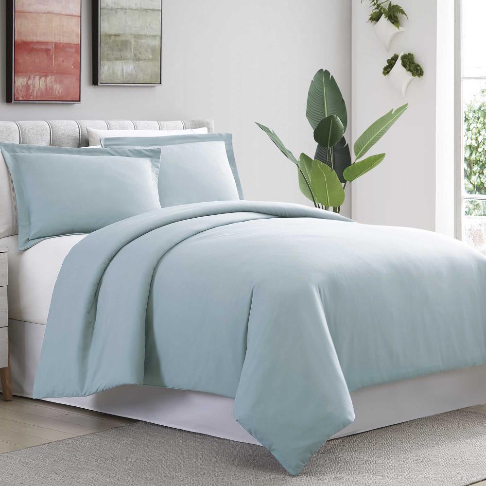 Amrapur Overseas Ultra Plush Solid Duvet Aqua Multi Reversible Queen Duvet (Blend with Polyester Fill) | 3D100MFE-AQA-QN