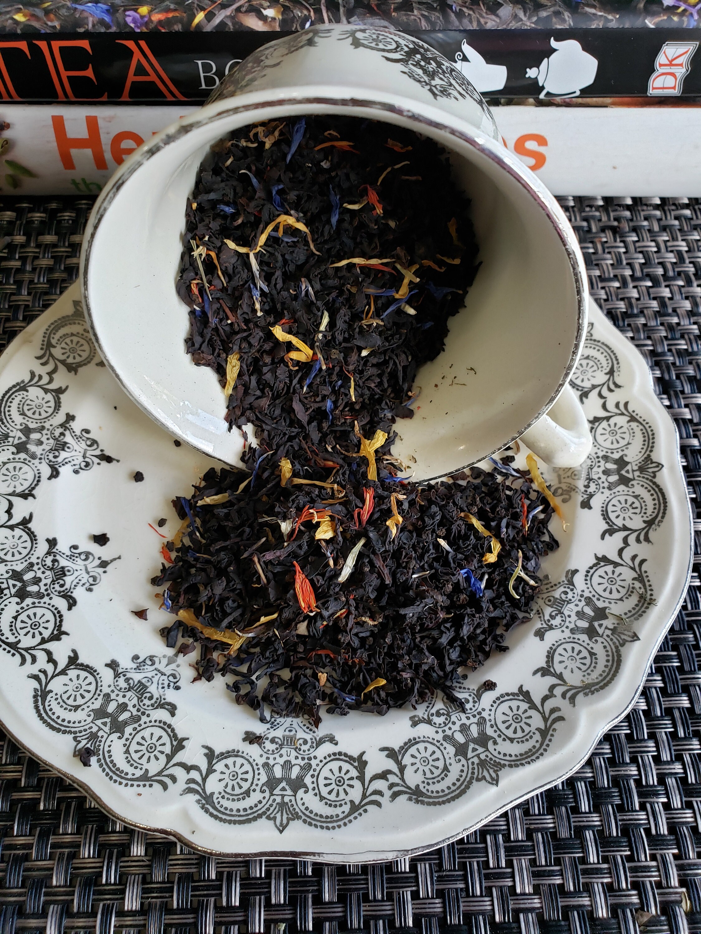 Golden Rush Herbal Tea/Tisane .a Blend Of Passionfruit/Mango/Cornflower/Black Tea/Blue Mallo /Marigold & Safflower 2 Oz | 50 Servings