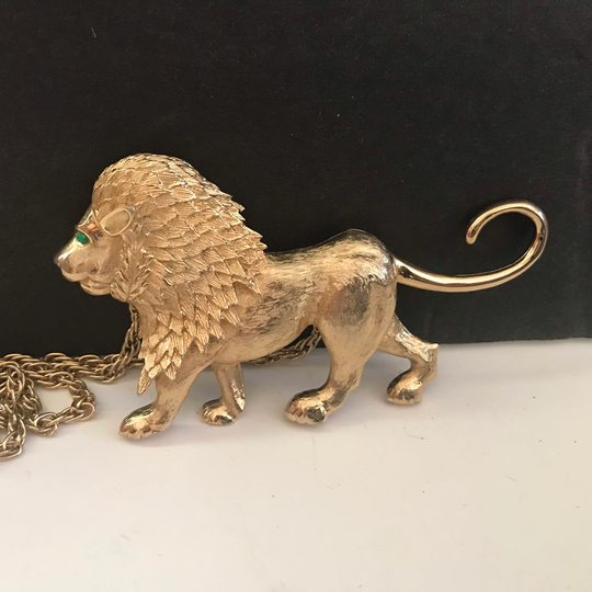 Parklane Lion Pendant Necklace Designer Signed Large Green Rhinestone High End Statement Collectible, Vintage 1970S Accessories