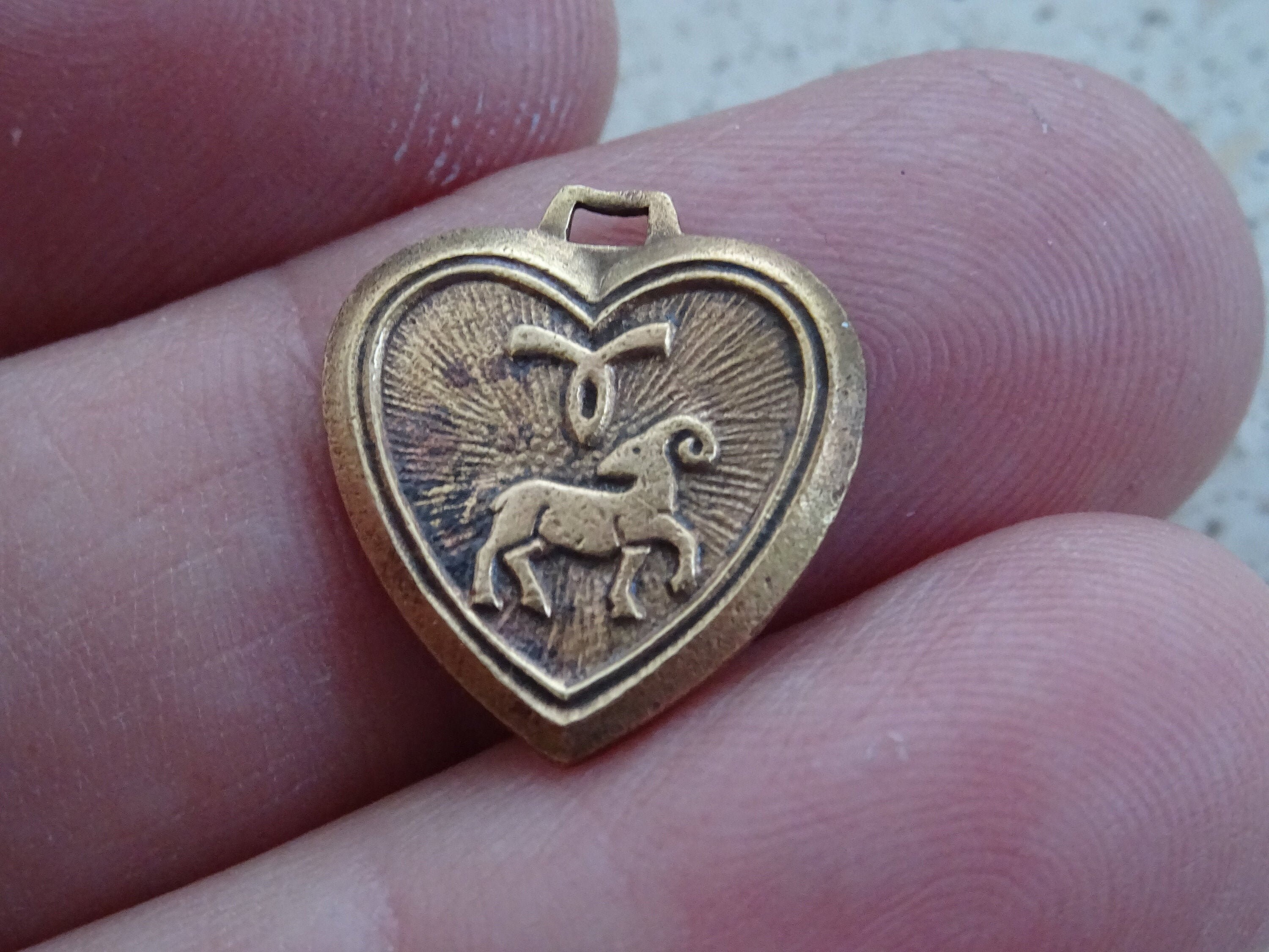 Vintage Vermeil Gold Plated Zodiac Constellation Medal Pendant Medaillon Charm Medallion Sign Of Aries. | Ram A 16