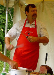 The Secrets on How to Become Top Chef: Some Great Tips and Shortcuts to Become Great Chef at No Time Robert Campbell Author