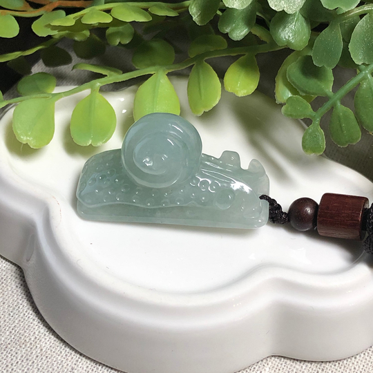 Sale 36.7mm Jadeite Jade Carved Green Snail Pendant Keychain