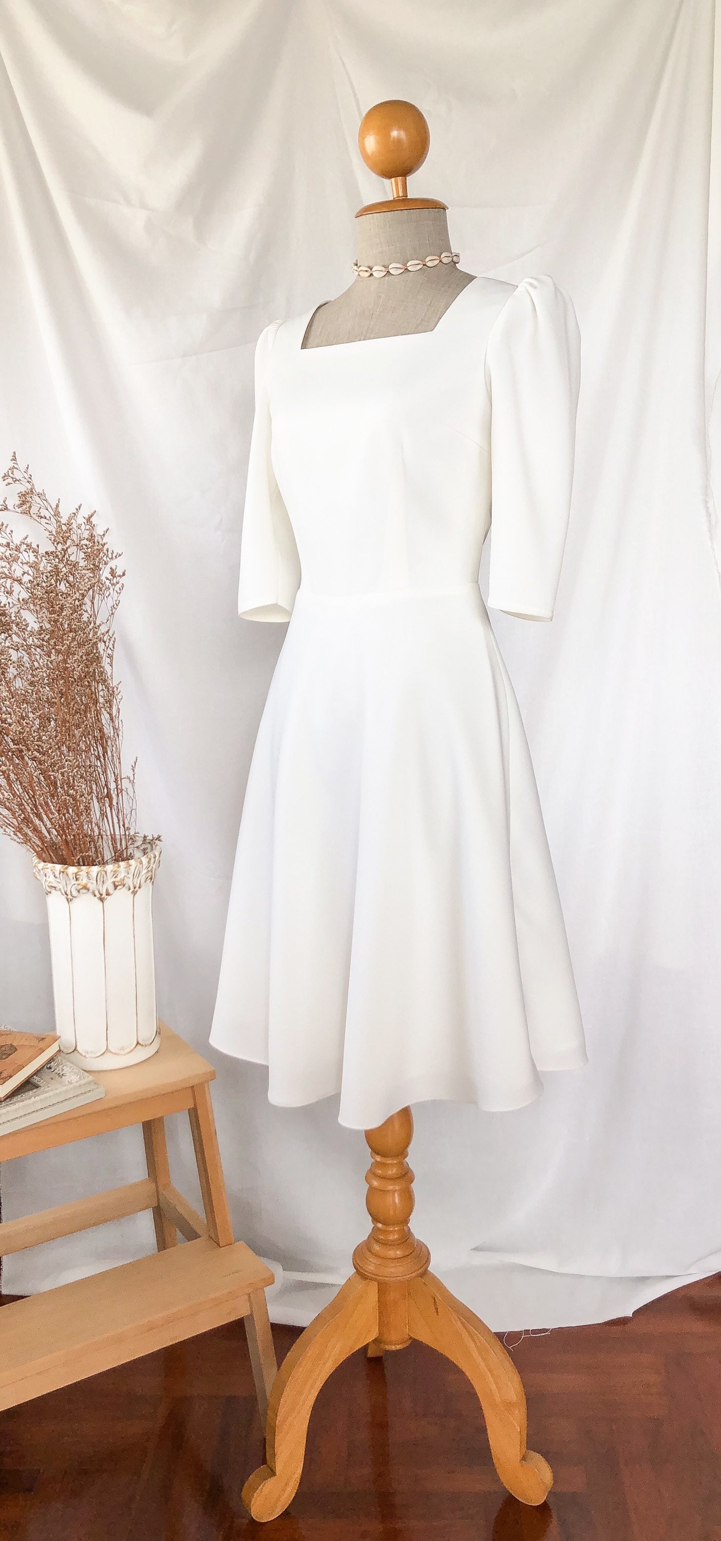 Minimal White Wedding Dress Rustic Wedding Beach Prom Baptism Summer Vintage Clothing Bridesmaids Homecoming Party