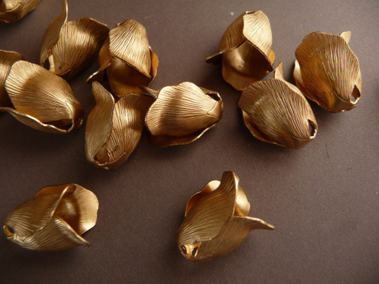 6 Rose Bud Bead Caps in Brass
