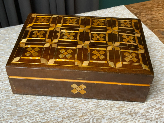 Wooden Box With Straw Inlay, Trinket Box, Jewelry Storage Rustic Home Decorthe 70S