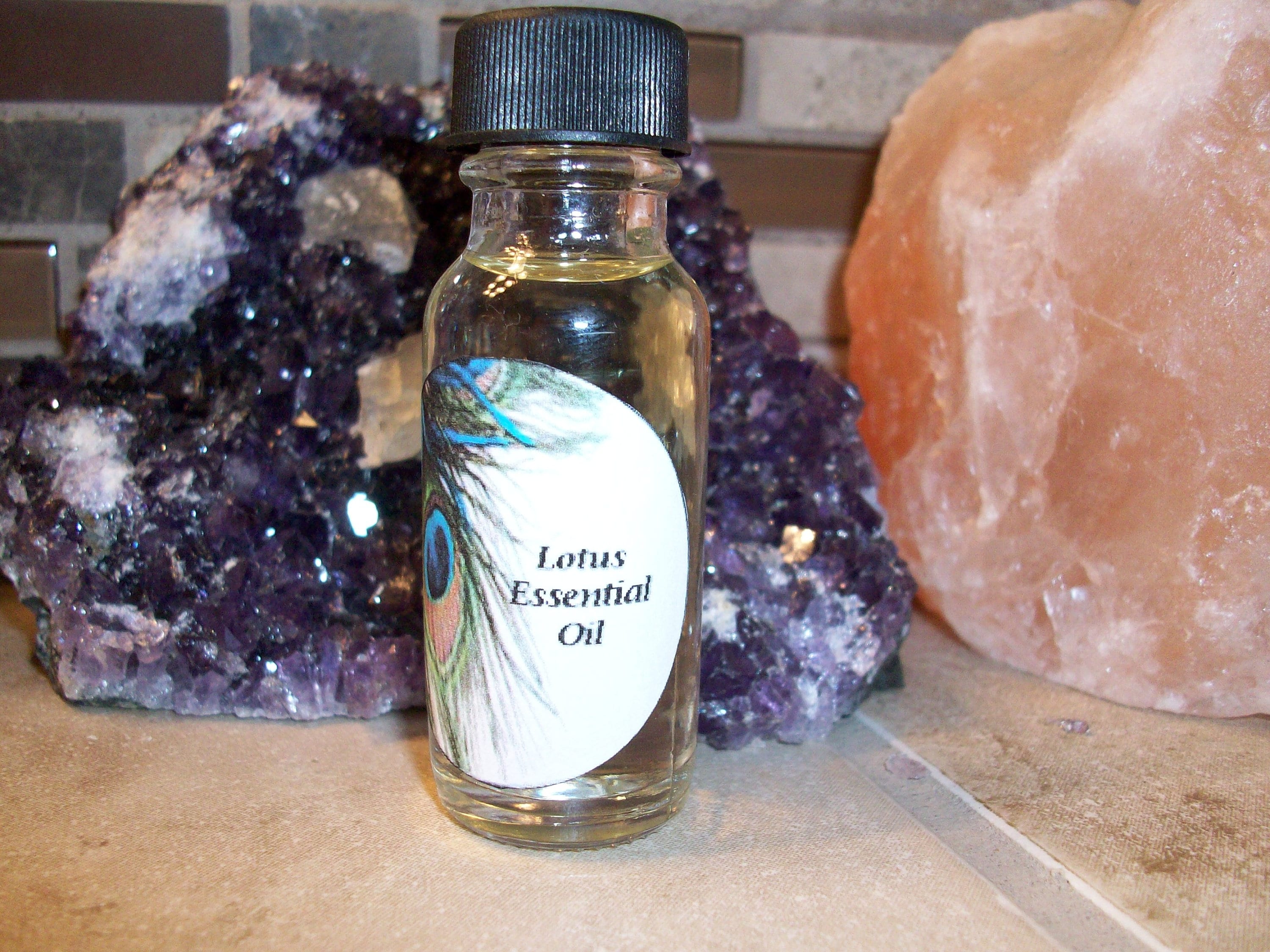 Lotus Essential Oil Blend 1/2 Oz Bottle