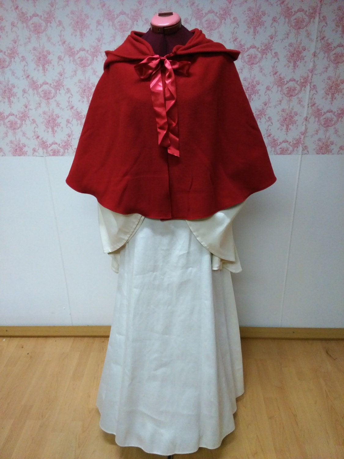 Red Riding Hood Cape | Wool Blend /Victorian Larp Cloak Short Medieval Red