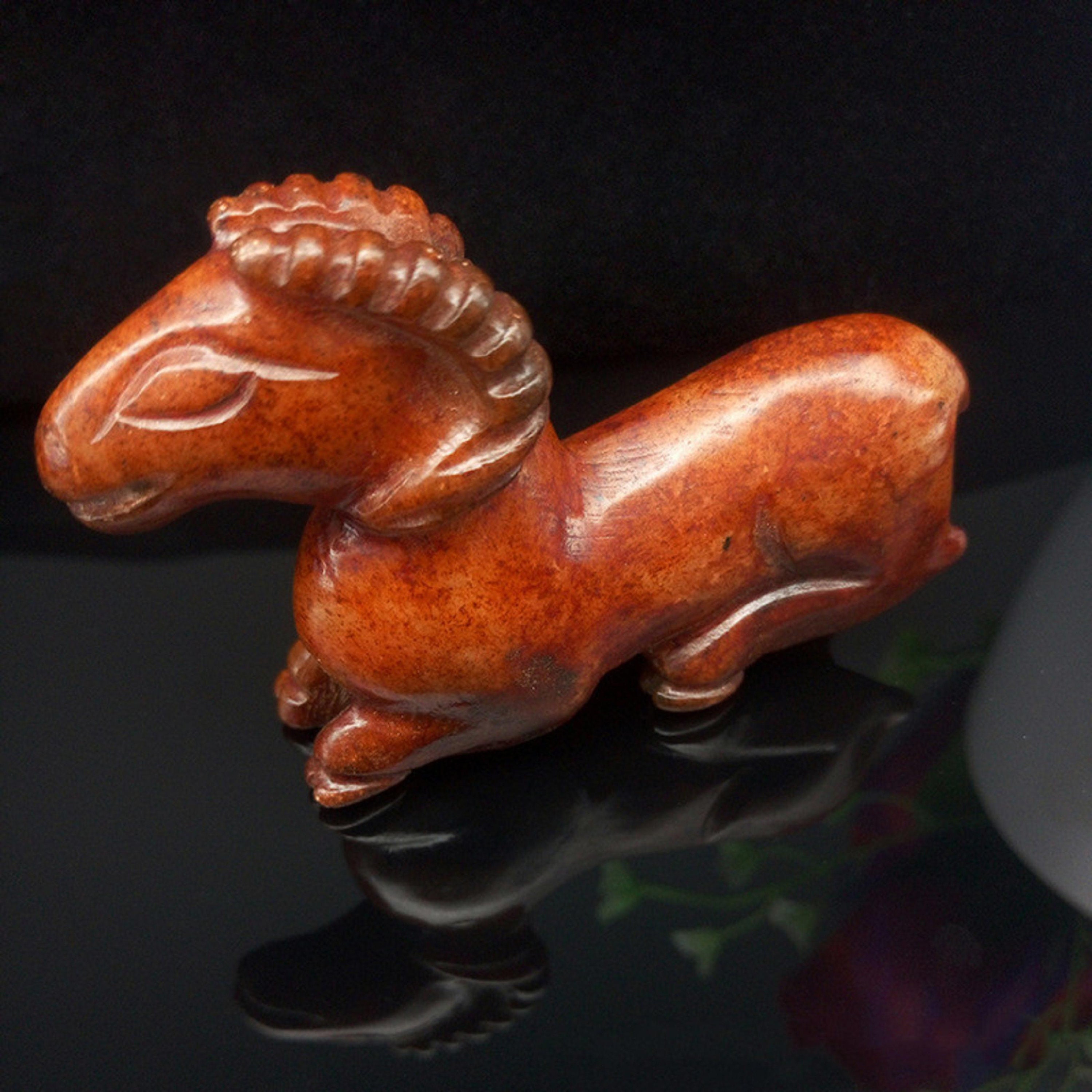 Tibet Antique Sheep Ram Living Room Decoration Reiki Jade Crystal Specimen Chinese Feng Shui Red Xiuyu Carved Statue Quartz Tea Pet
