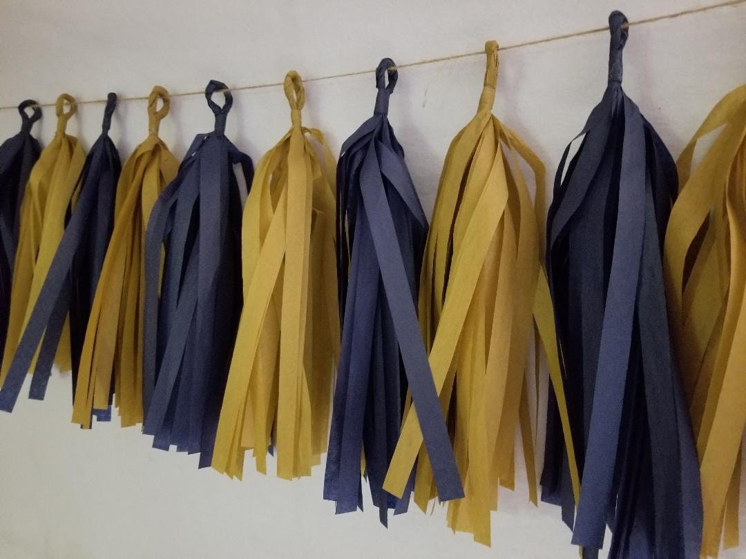 Fast Shipping, 20 Tassel Los Angeles La Rams Tissue Paper Garland, Football, Party Decor, Banner, Navy Blue Gold, Football
