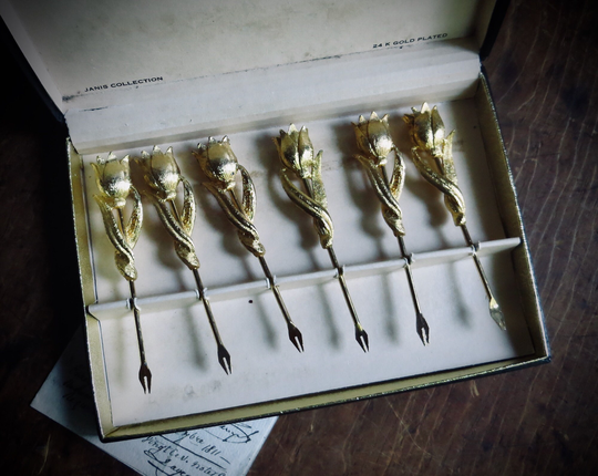 Vintage Gold Plated Forks Picks Seafood Oyster Olive Serving Utensils Tulip Floral