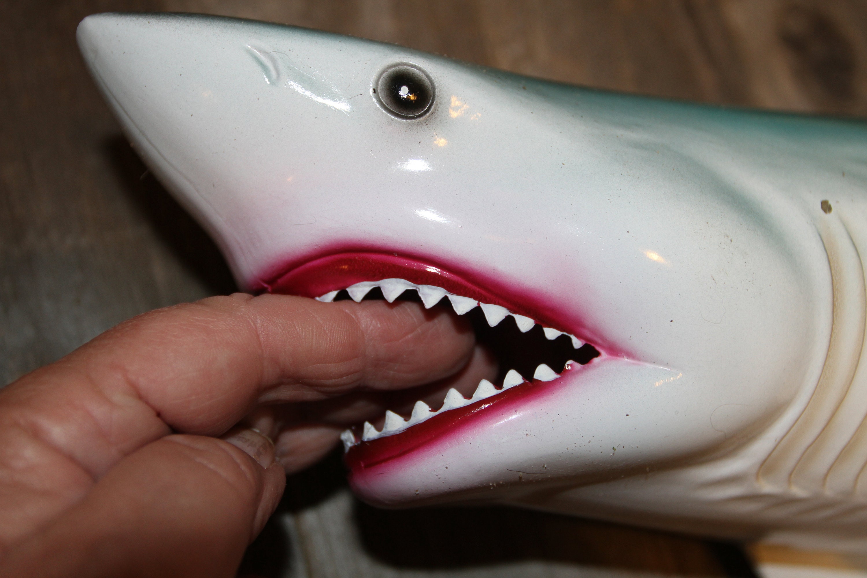 Realistic 28 Great White Shark, Seafood Wall Decor, Free Ship