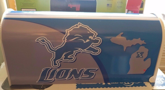 Detroit Lions Mailbox