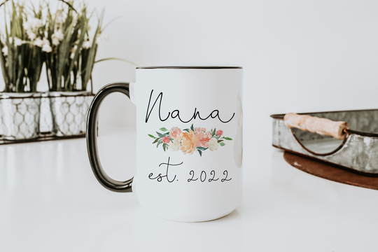 Pregnancy Announcement To Nana Mug, New Reveal Mug Gift For To Be, Future Est 2022 Flower Baby Cute Present