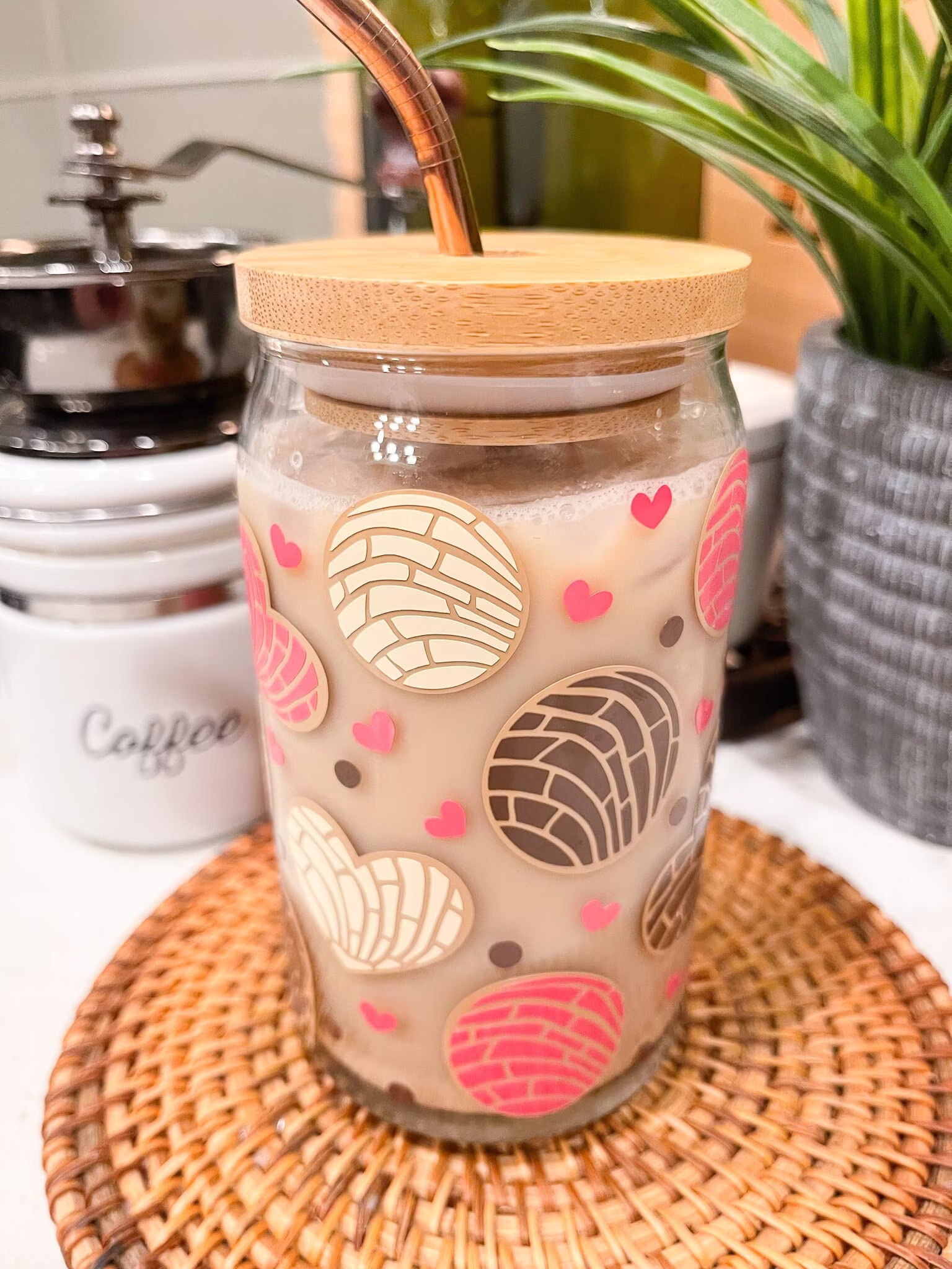 Conchas Coffee Cup, Chisme Y Cafecito Drinkware, Ice Drink, Pan De Dulce, Can Glass, Personalized Gift, 16 Oz Glass Tumbler