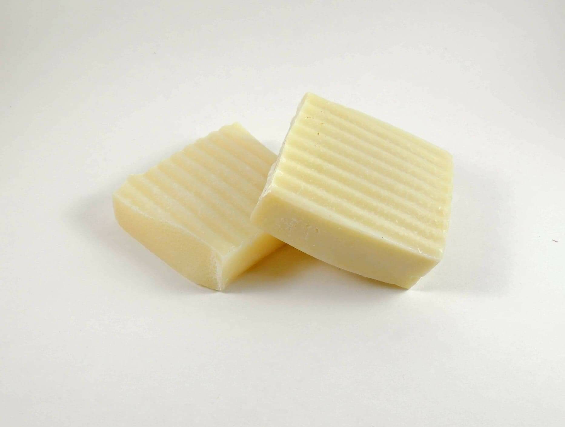Simple Four Blend L Coconut Oil Castor Sweet Almond Olive Soy-Free Palm Oil-Free All Natural Cold Processed