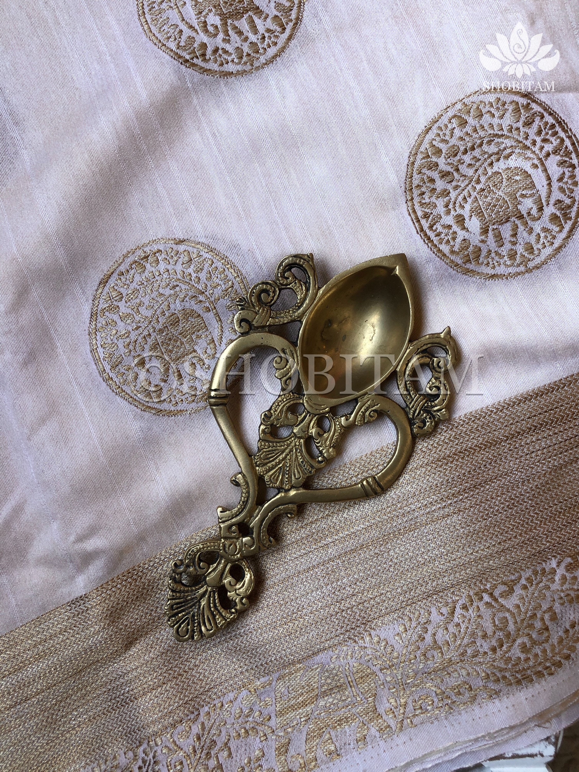 Ivory Faux Raw Silk - Cotton Blend Saree With Antique Borders | Art Silk Shobitam