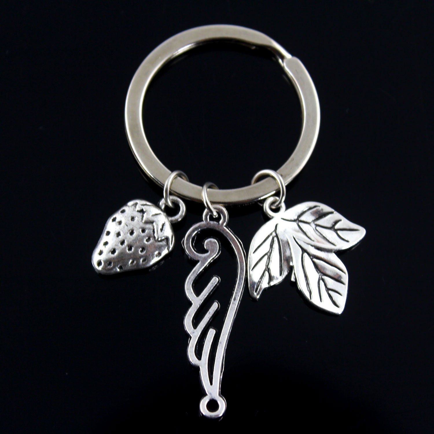 strawberry Key Ring, Personalized Keychain, Fruit Keyring, Wing Leaves Keychaingardening Gift, Food, Vegetarian
