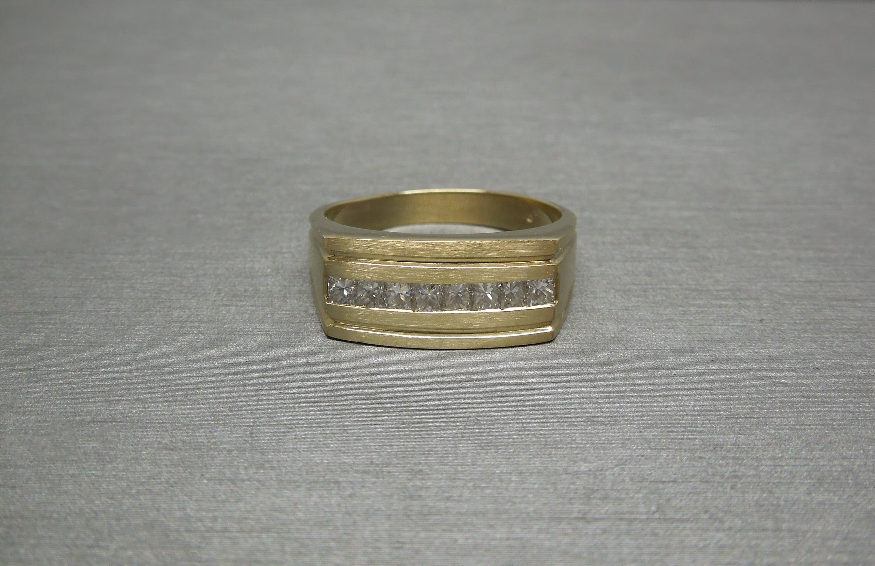 Men's Vintage Estate 14K Gold 0.50Tcw Half Carat Square Diamond Rectangular Channel Ring/Wedding Band Sz 12