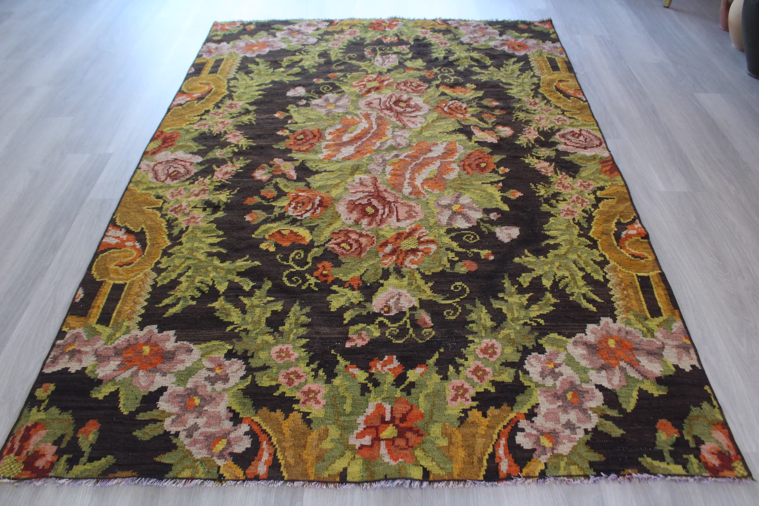 Vintage Floral Kilim, Ethnic Karabagh Decorative Kilim Rug, Bohemian Rug, Rose Design/N-294 5'2"x7'5" Ft
