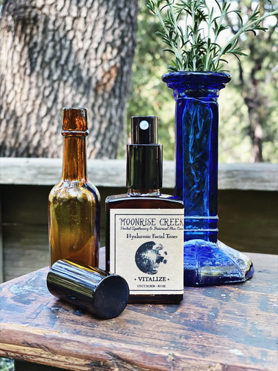 Hyaluronic Facial Toner Vitalize Blend Cucumber + Rose