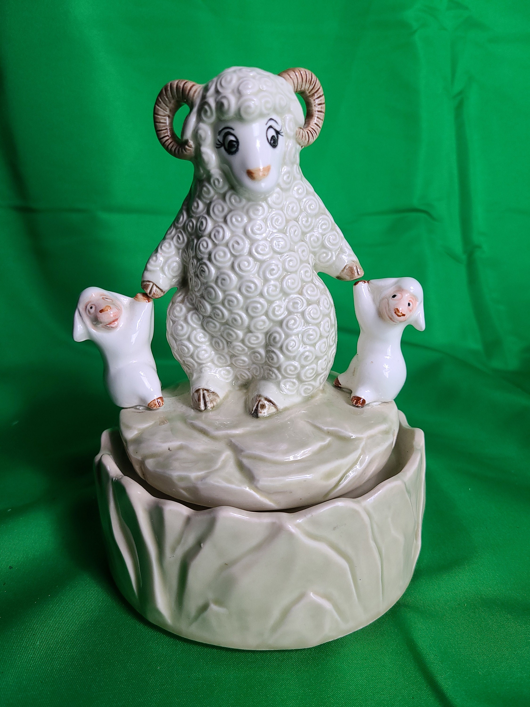Qq Love Makes The World Go Round Ram Big Horn Sheep Music Box