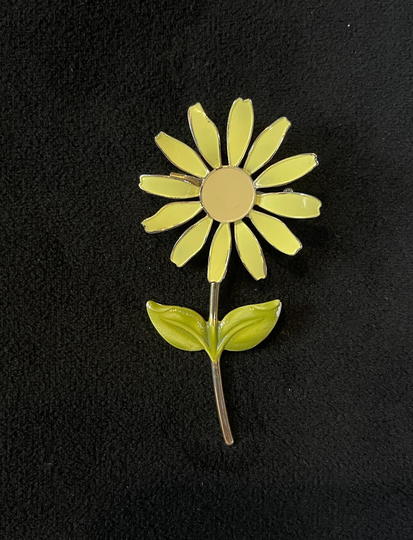 1970's Enamel Yellow Daisy Brooch, Green Leaves, Good Vtg Cond., Some Signs Of Wear, See Photos, 1-1/2"W X 3"H, Roll Over Clasp