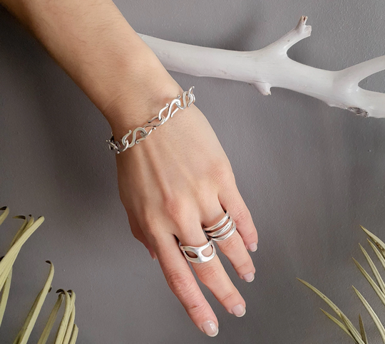 Silver Plated Infinity Symbol Chain Bracelet, Antique Silver S Link Adjustable Specialty Statement Gift Idea