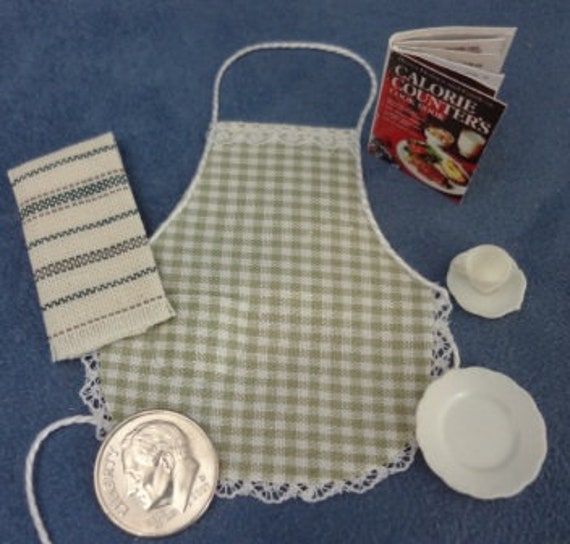Calorie Counters Cook Book Plus Accessories 21