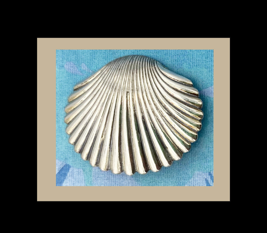 Beau Seashell Sterling Silver Brooch Vintage