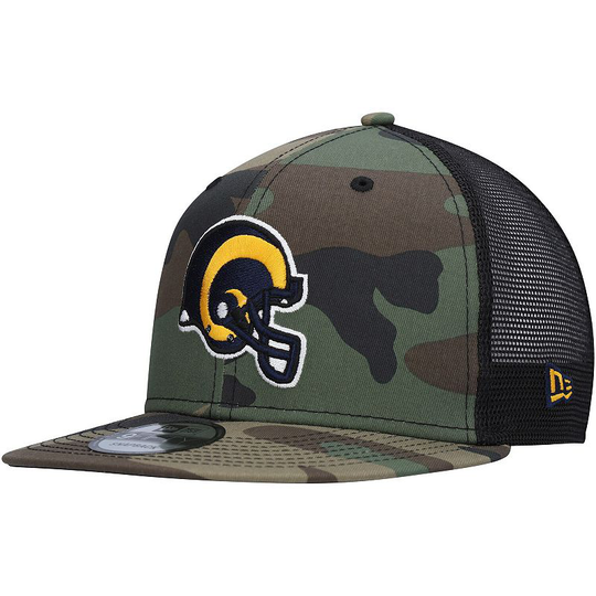 Men's New Era Camo Los Angeles Rams Woodland Trucker 2.0 9FIFTY Snapback Hat, Green