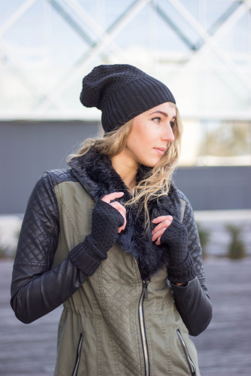 Black Color High Qality Blended Cashmere & Merino Wool Yarn Set Of Hat Beanie Fingerless