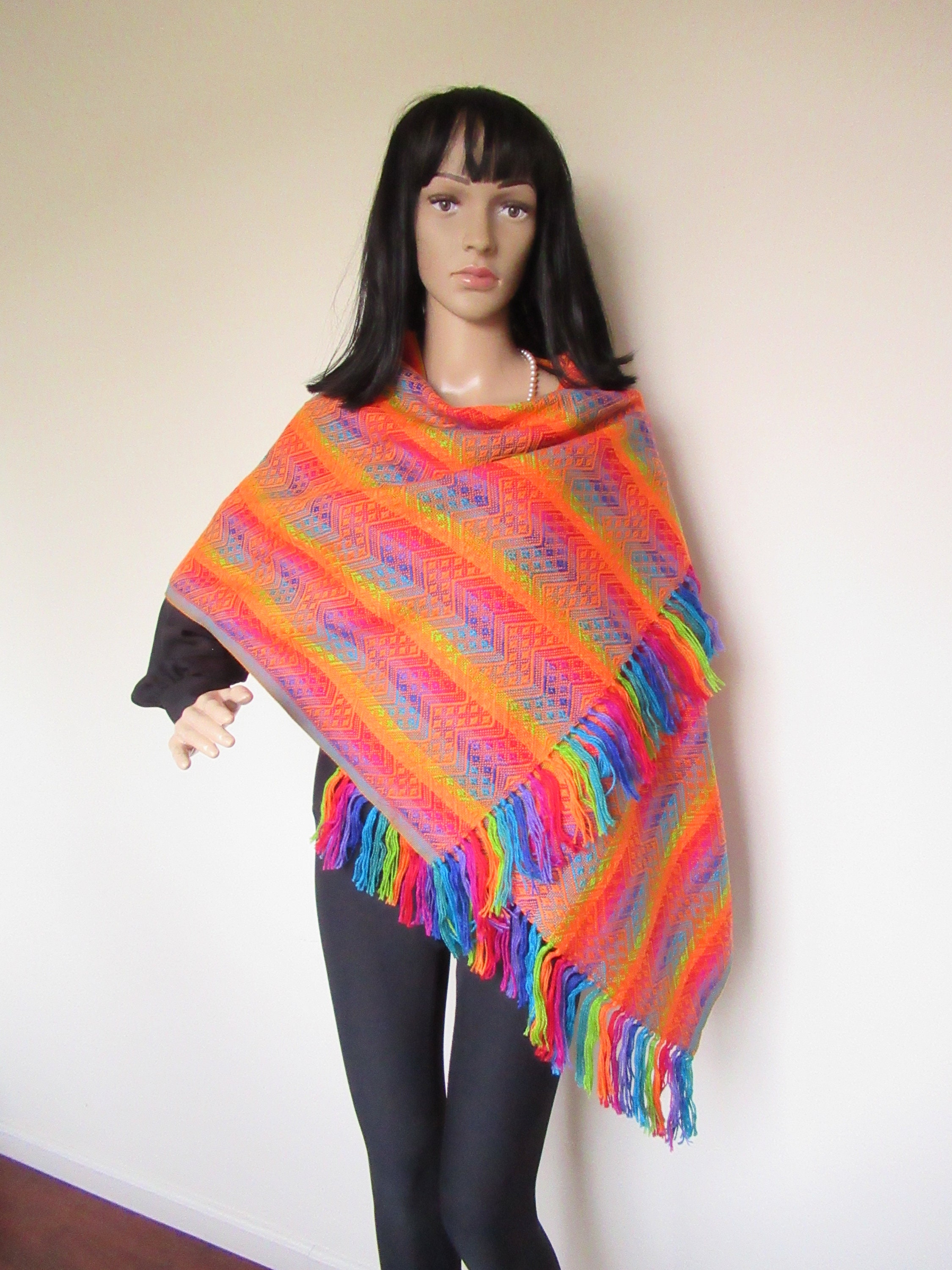 Peruvian Alpaca Blend Shawl For Women/ Blend With Geometric Design/Alpaca Wool Wrap