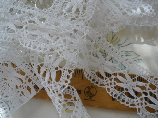 Crochet Look True White Cotton Blend Cluny Lace Trim 1 3/8" Wide Picot Edge Scalloped Edging Yardage 2 Yard Lots Made in Poland Bright